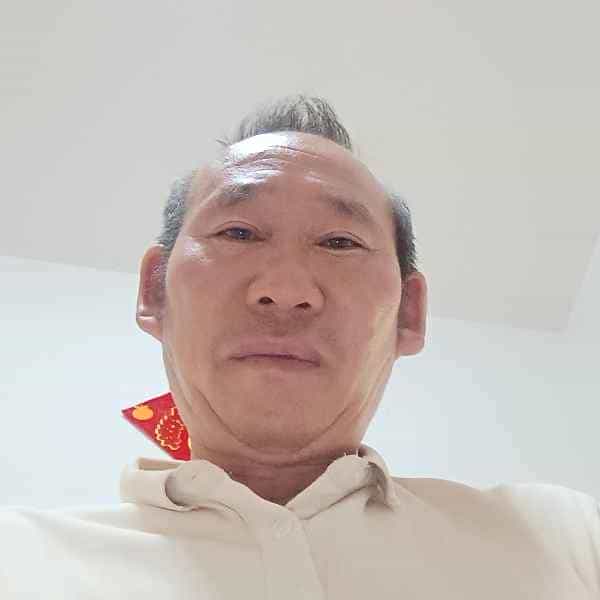 56岁岁云南单身帅哥 - 四平吉缘网